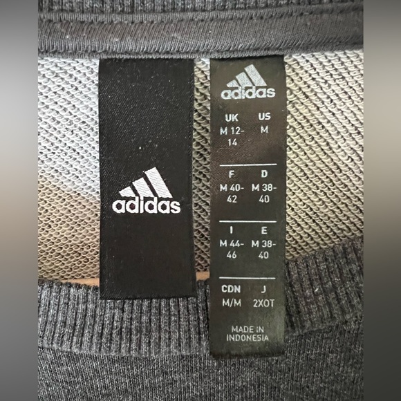 Adidas Sweatshirt - Picture 3 of 3